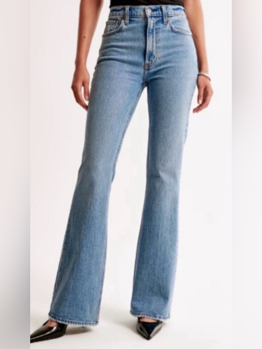 Abercrombie and fitch the vintage flare high rise jeans size 27